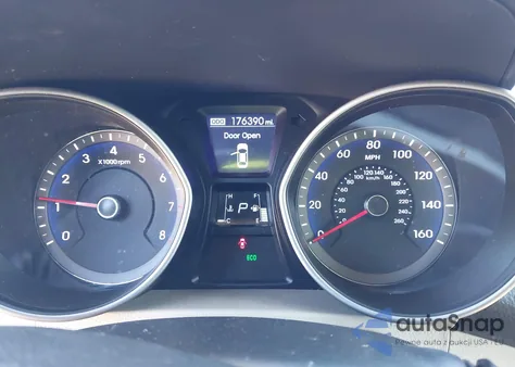 2013 Hyundai Elantra Gt from USA, damaged, VIN KMHD35LE2DU021083